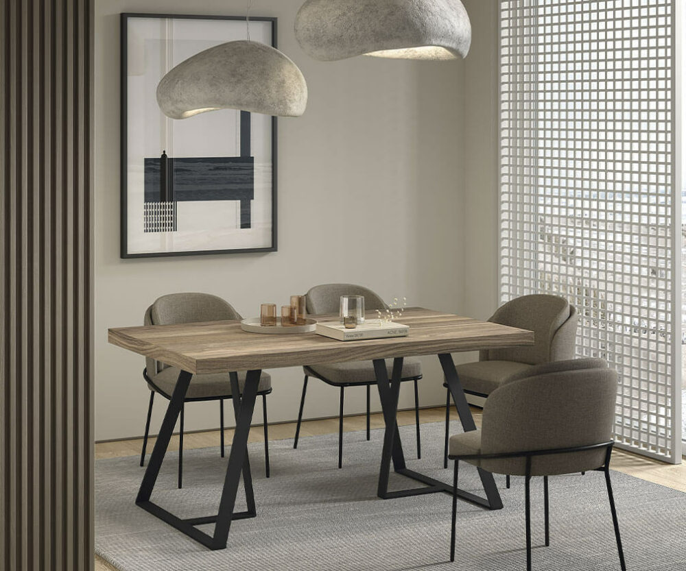 Mesa de comedor ref. 082/1672