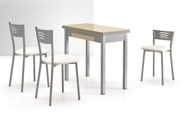 Conjunto mesa y sillas ref. 001/28